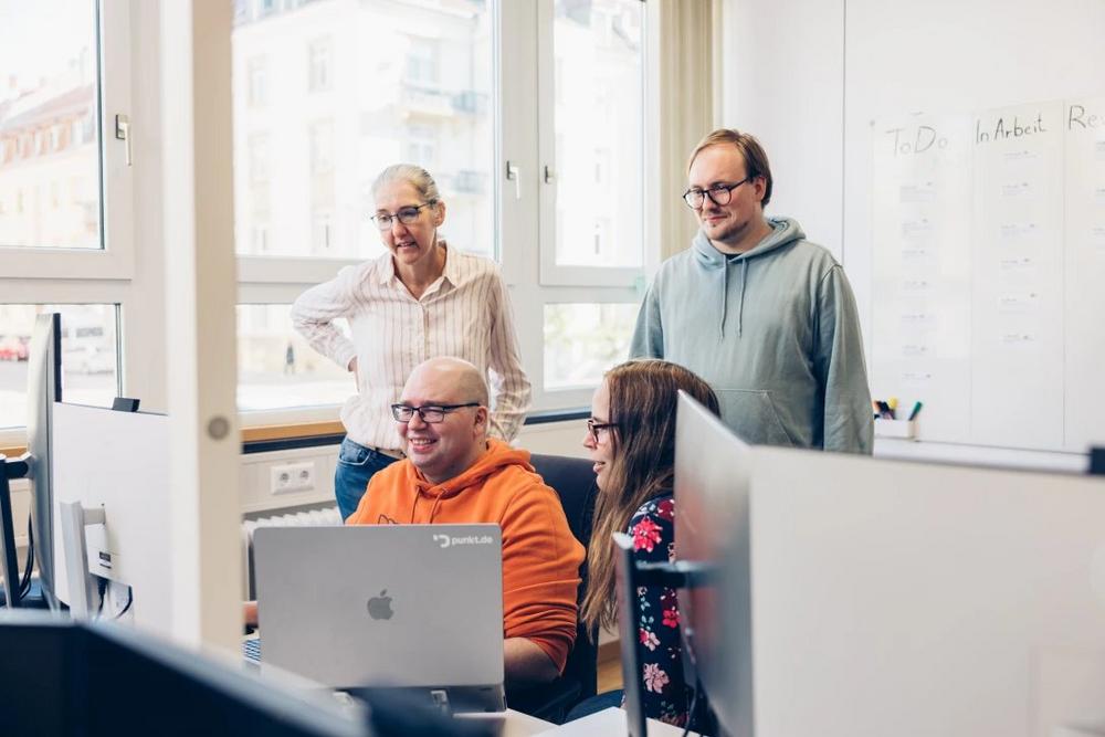 Web­entwickler:in | Karlsruhe (Vollzeit | Karlsruhe)