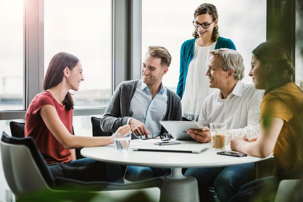 Senior Sales Manager Public (m/w/d) (Vollzeit | Kaiserslautern / Telearbeit)